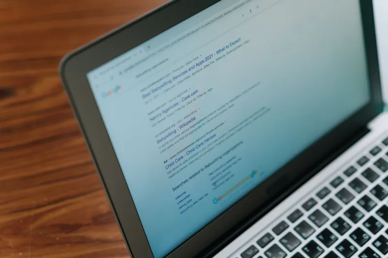 Hiding From the Algorithm on Purpose: The Perfectly Legal Websites Google Pretends Don't Exist